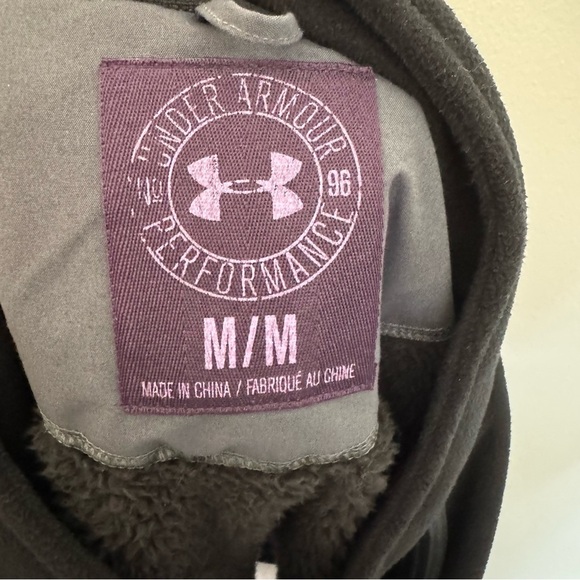 Under Armour Full Zip Fleece Vest Black - Picture 4 of 5